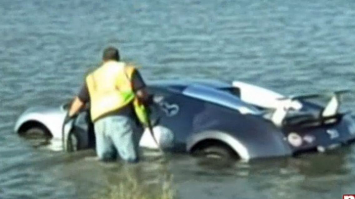 Bugatti_Wasser.jpg