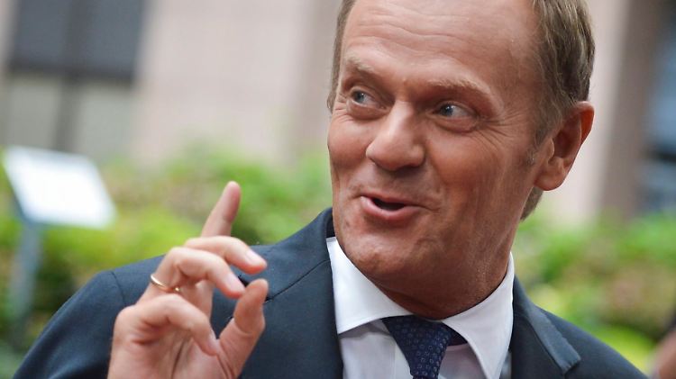 Jetzt ist es offiziell: Donald Tusk ist neuer EU-Ratspräsident.
