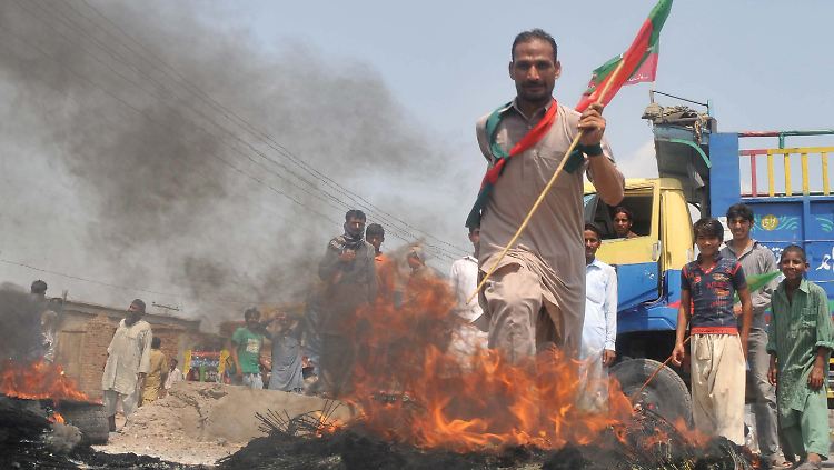 Der Politiker und frühere Kricket-Star Imran Khan ist einer der Anführer der Proteste.