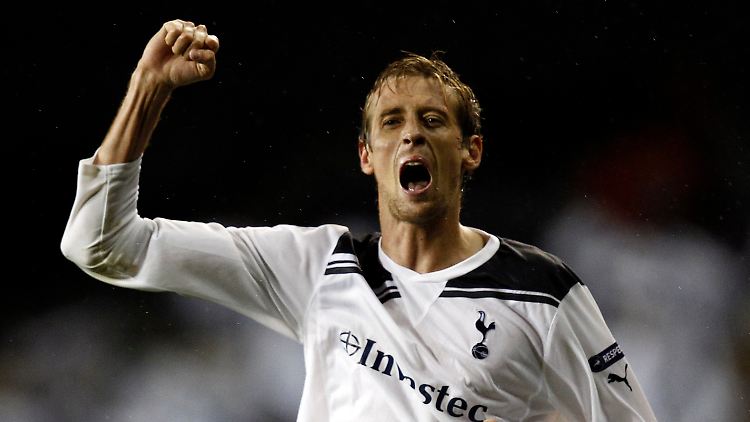 Peter Crouch von Tottenham freut sich: Er machte gleich drei Tore.
