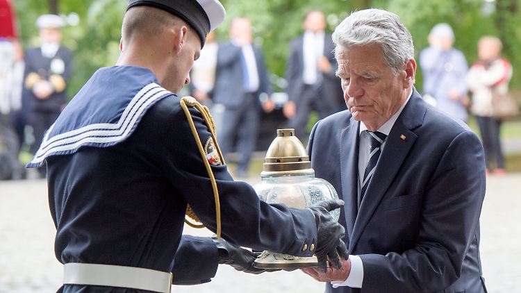Gauck bei der Weltkriegsgedenken: "Deutsche und Polen stehen beieinander."