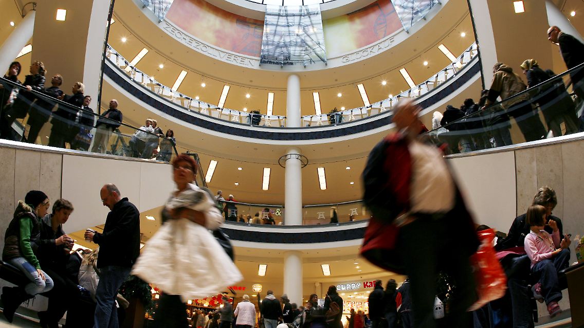 Die gute Stimmung in der Wirtschaft steckt die Verbraucher an.
