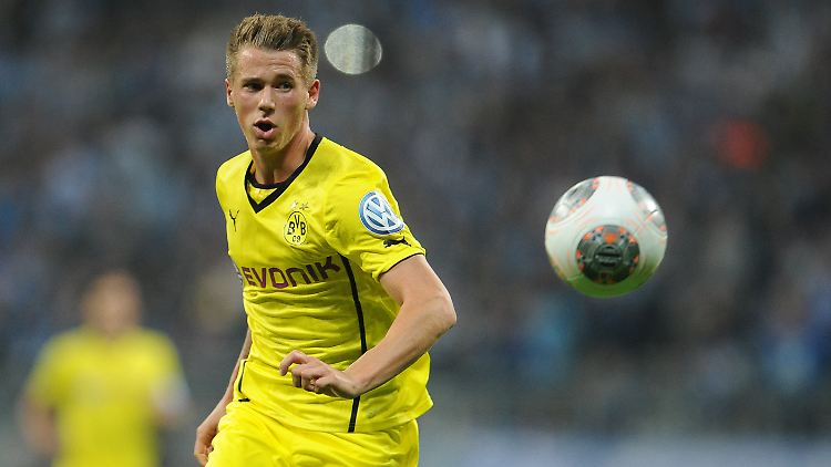 Ob Erik Durm eine Ausstiegsklausel in seinem BVB-Vertrag hat, ist nicht bekannt.