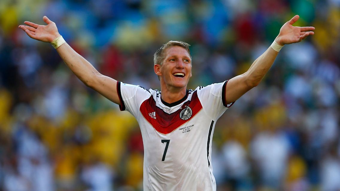 2014-09-02T121014Z_1861182493_TB3EA741GZ1BF_RTRMADP_3_SOCCER-GERMANY-SCHWEINSTEIGER.JPG5130754738355647606.jpg