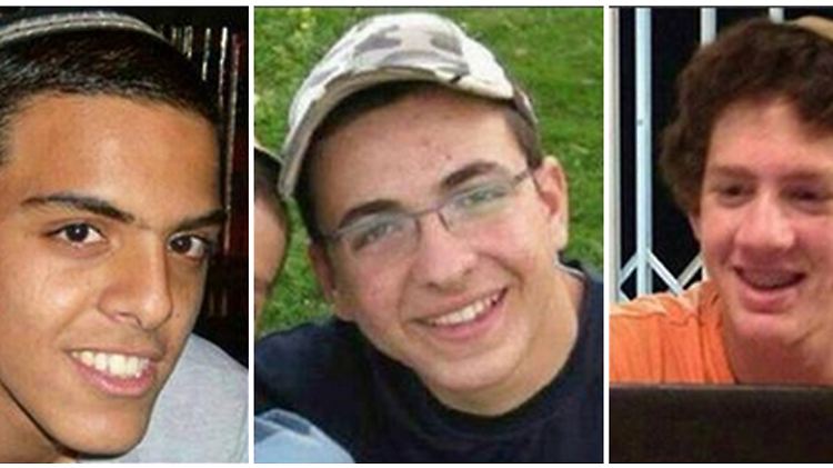 Eyal Yifrah (19), Gilad Shaar (16) und Naftali Fraenkel (16) (v.l.) wurden am 12. Juni entführt. Zwei Wochen später wurden ihre Leichen gefunden.