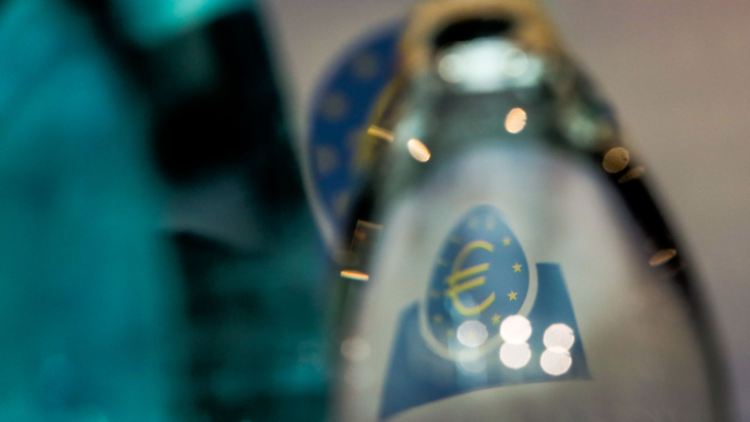Die Zentralbank schmeißt die Gelddruckmaschine an: Wasser auf den Mühlen jeder Börse.