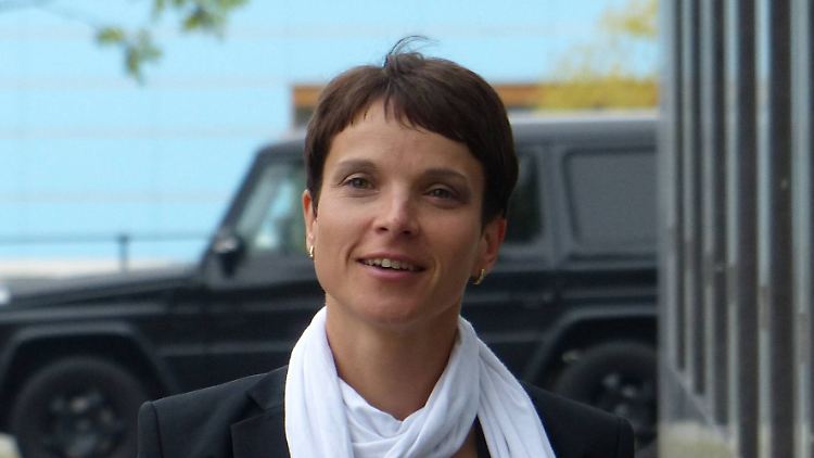 Frauke Petry will das deutsche Liedgut pflegen.