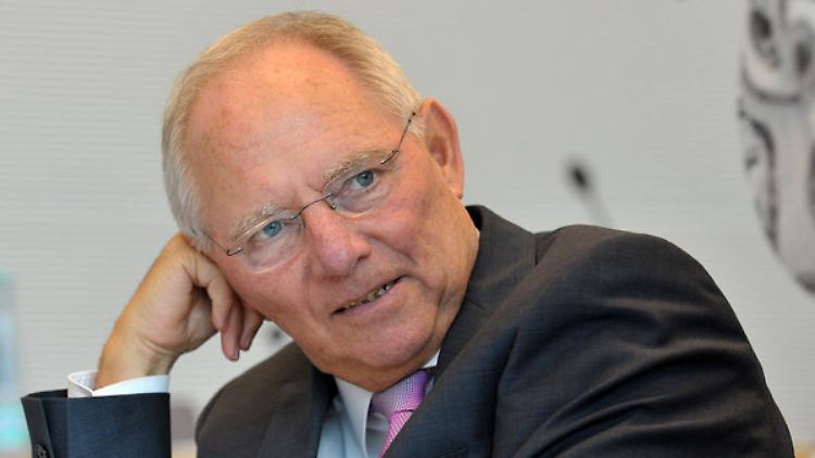 Schäuble wird von Investoren inzwischen dafür bezahlt, ihnen ihr Geld abzunehmen.