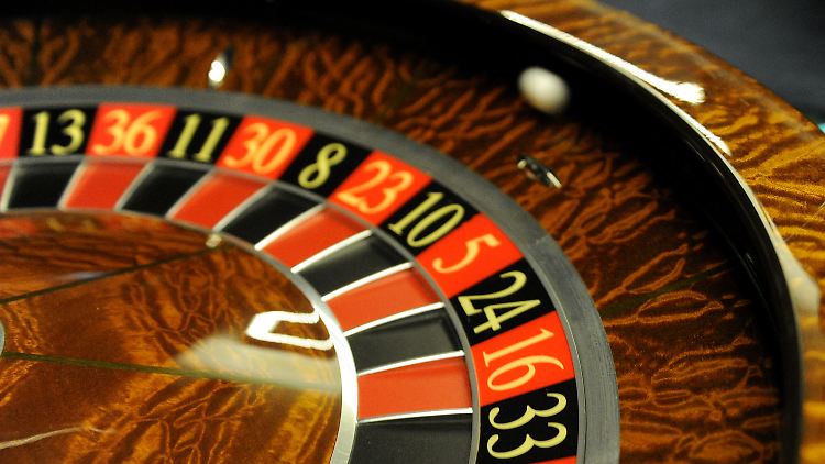 Kreditverbriefungen gelten als ein Auslöser der Weltfinanzkrise, das Wort Casino-Kapitalismus macht die Runde. Nun kännte die Kugel bald wieder rollen - nur diesmal "High Quality".