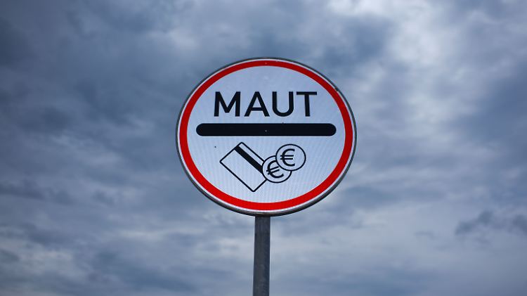 Verkehrsminister Dobrindt will jetzt auch die Finanzindustrie Straßen bauen lassen. Für die Autofahrer ist das ein schlechtes Geschäft.