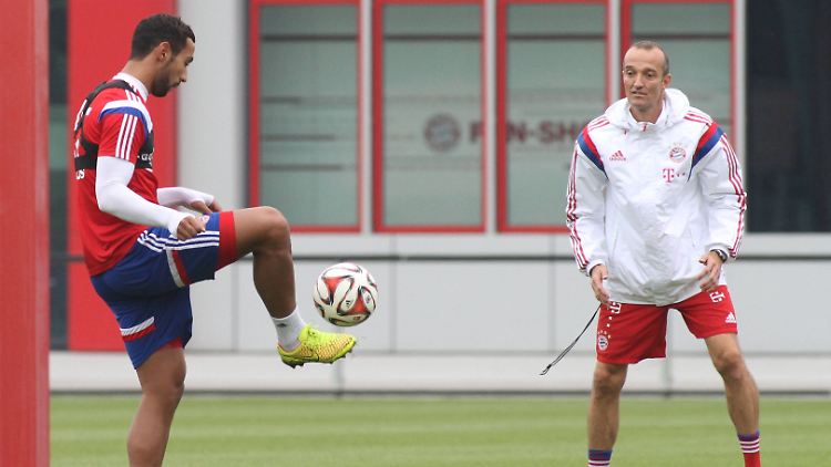 Mehdi Benatia ist beim FC Bayern ins Mannschaftstraining eingestiegen.