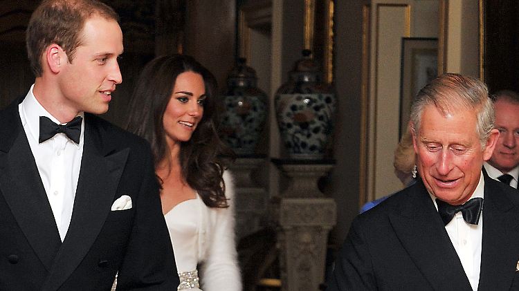 William, Kate und Charles freuen sich auf den Nachwuchs - Letzterer noch ein ganz klein bisschen doller, wenn es ein Mädchen wird.