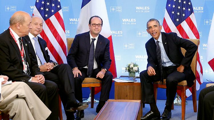 Fabius und Hollande mit Obama in Wales. Frankreich hat ausdrücklich auch militärisches Eingreifen gegen den IS angekündigt.