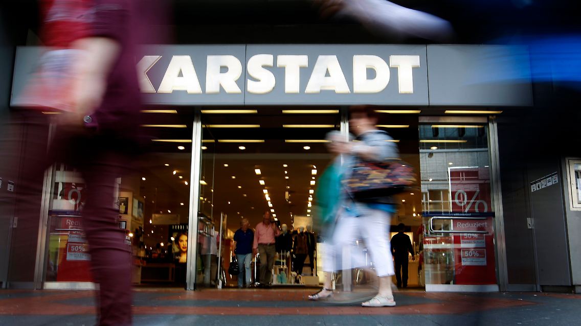 2014-09-10T101054Z_1690510739_BM2EA9A0XCP01_RTRMADP_3_KARSTADT-RESTRUCTURING.JPG795600886729273577.jpg