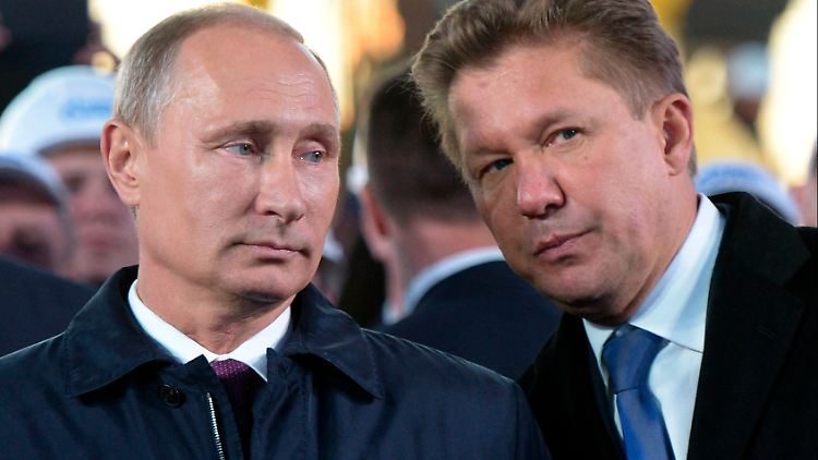 Russland hat viel Öl und Gas, Putin und Gazpromchef Alexej Miller machen damit Politik.