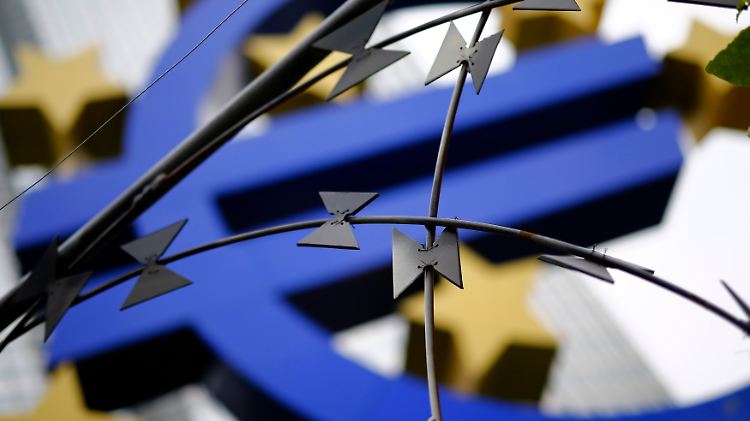 Die europäische Gemeinschaftswährung bleibt unter Druck.