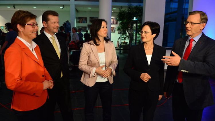 Taubert, Barth, Siegesmund, Ramelow, Lieberknecht (v.l.) - die Spitzenkandidaten der Landtagsfraktionen.