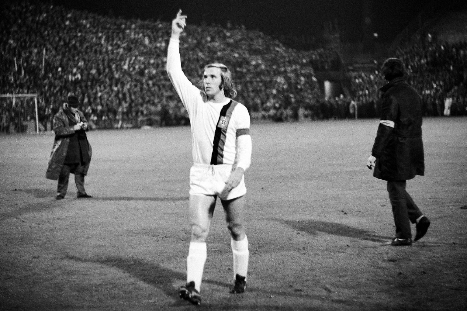 Günter Netzer war ein "Rebell am Ball" und der "König vom Bökelberg".