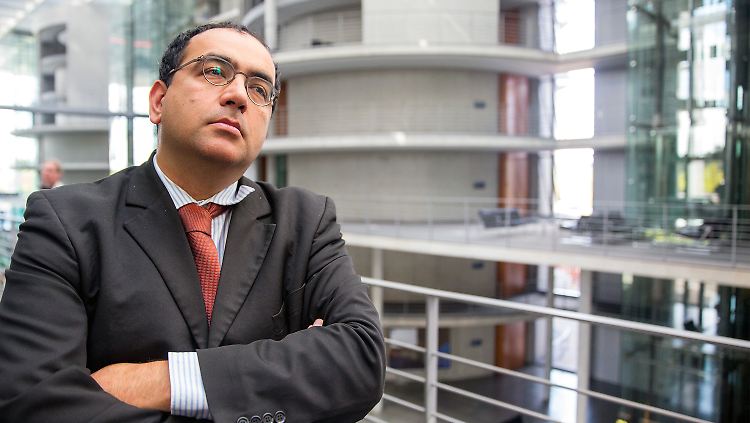 Omid Nouripour ist verteidigungspolitischer Sprecher der Grünen im Bundestag.