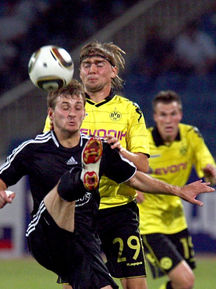 Marcel Schmelzer hatte in der Anfangsviertelstunde eine Menge zu tun. Danach beherrschte der BVB die Partie.