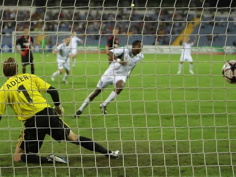 Bereits nach fünf Minuten geriet Bayer Leverkusen in Simferopol in Rückstand. Es reichte trotzdem noch zum Sieg.