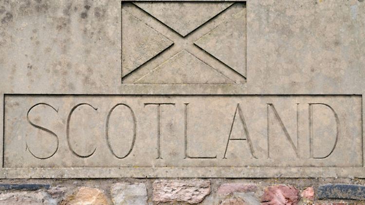 Nicht ist in Stein gemeißelt: Verlässt Schottland das Königreich? Leitet die Fed die Zinswende ein?