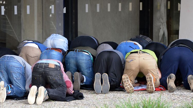 Die Salafisten spielen eine nicht unerhebliche Rolle bei der Radikalisieruung deutscher Muslime.