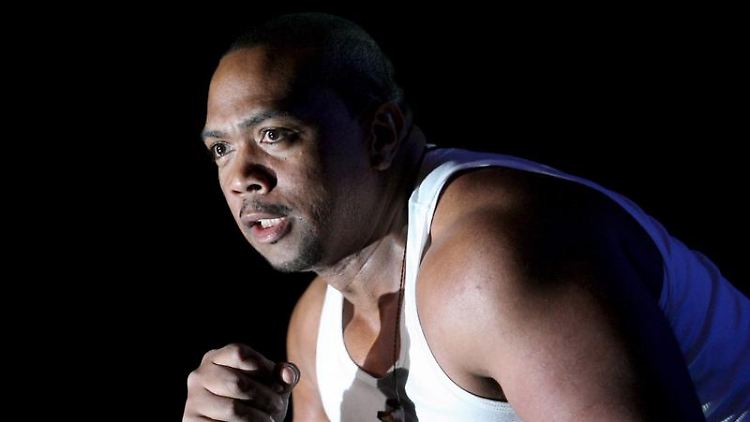 Dann kauft er sich halt eine neue: Timbaland.