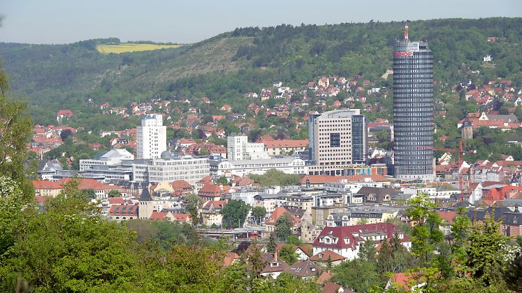 Stadtzentrum von Jena: Die thüringische Großstadt verzeichnete einen der bundesweit größten Lohnanstiege seit 1993. 