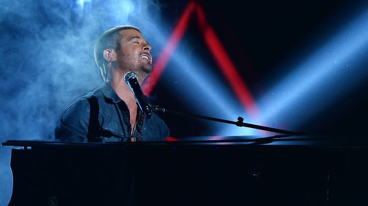 Thicke soll sich an die Entstehungszeiten von "Blurred Lines" nicht erinnern können. Er habe angeblich die ganze Zeit Drogen konsumiert.