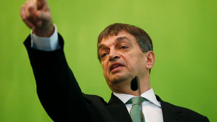 "Ich freue mich, dass die Debatte über die Zukunft der Fifa und des Fußballs endlich begonnen hat": Jérôme Champagne.