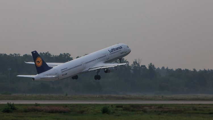 Die gute Nachricht am Dienstag: Die LH-Flugzeuge sind dort, wo sie hingehören - in der Luft. 