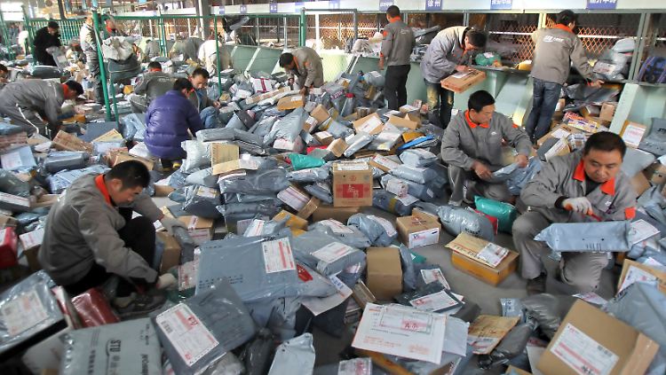 Taobao sorgt für Umsatz - auch in diesem Logistikzentrum im chinesischen Nantong.