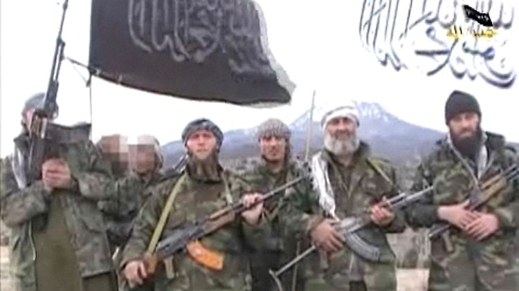 Dieses Video zeigt Dschihadisten aus Deutschland bei der Ausbildung in Terrorlagern im pakistanischen Grenzgebiet.