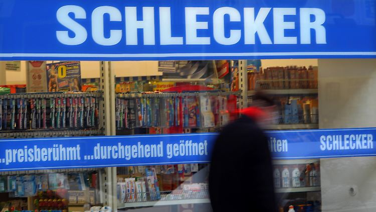 Viel Arbeit, wenig Geld: Schlecker hat Probleme.