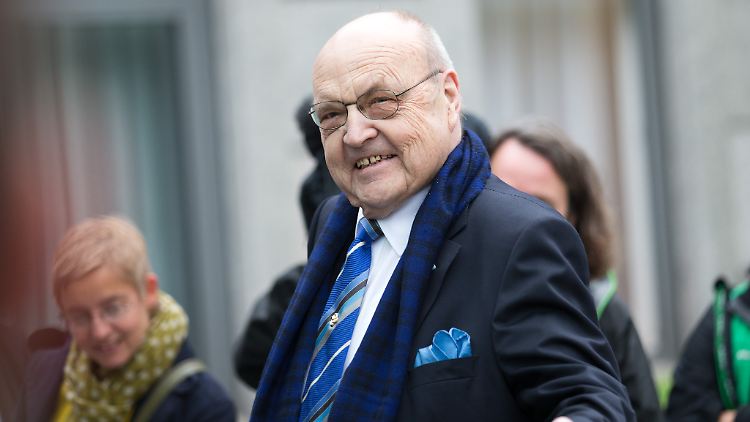 Wilfried Scharnagl war Chefredakteur der CSU-Parteizeitung "Bayernkurier" und ein enger Vertrauter der CSU-Legende Franz Josef Strauß.