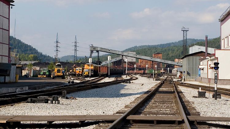 Milliardenschwere Firmenwerte unter freiem Himmel: Die Lenin-Mine bei Meschduretschensk im südlichen Sibirien.