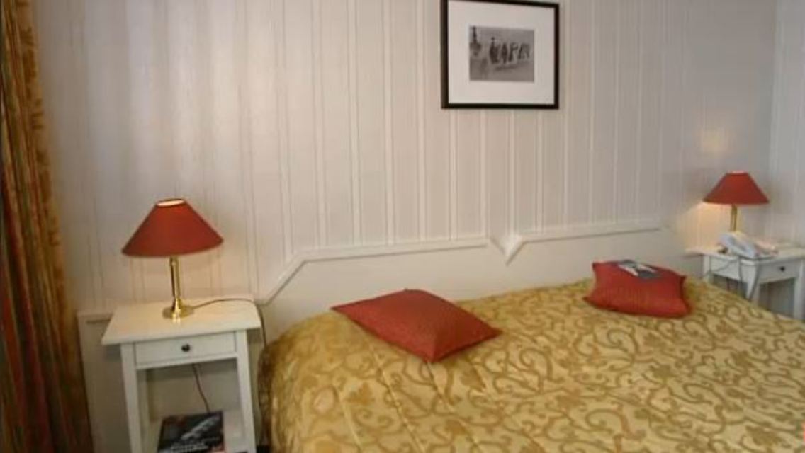 hotel.JPG