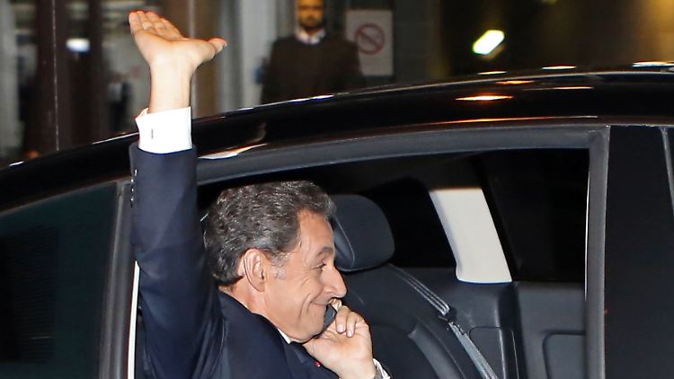 Frankreichs Ex-Premier Nicolas Sarkozy gibt wieder Gas.