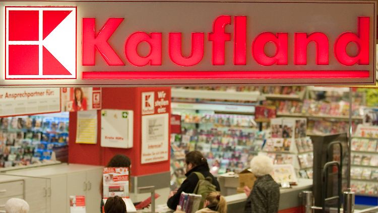 Die Zustellung der Kaufland-Werbung wird umstrukturiert. Zehntausende Mini-Jobber sind betroffen.