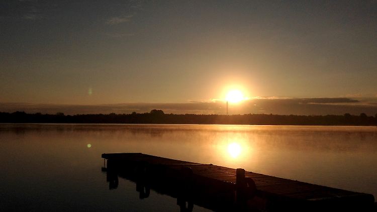 Genießen Sie die letzten Sonnentage. Bald kommt der Winter. Die Winterzeit beginnt bereits am 26. Oktober.