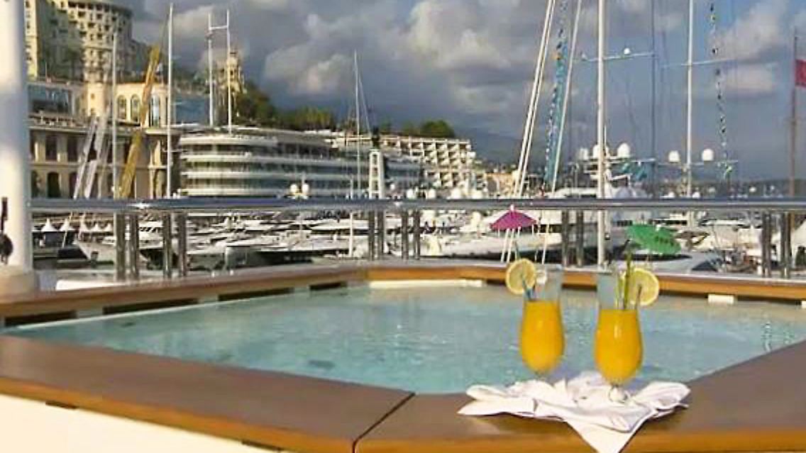 Yacht Mogambo.JPG
