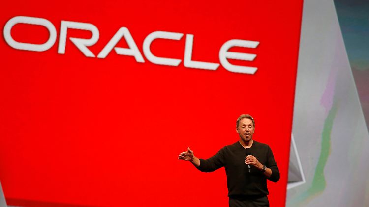Oracle-Gründer Larry Ellison gilt als einer der reichsten Menschen der Welt und trat erst kürzlich als Vorsitzender zurück. 