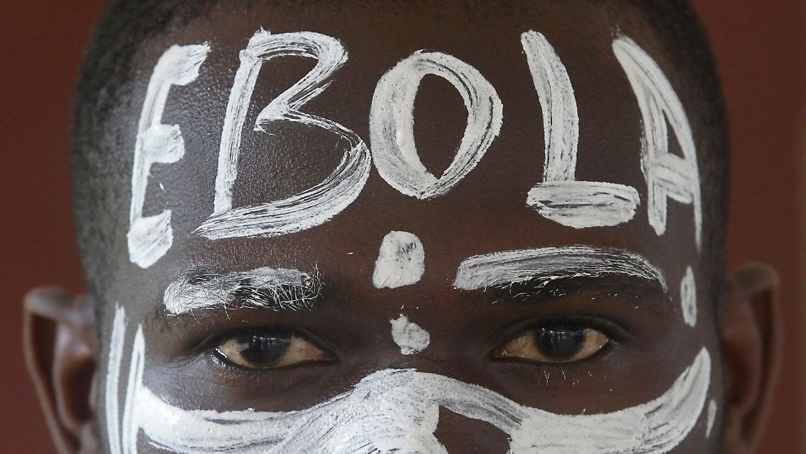 2014-09-25T220628Z_2054687592_GM1EA9Q0FPD01_RTRMADP_3_HEALTH-EBOLA.JPG186952467720835177.jpg