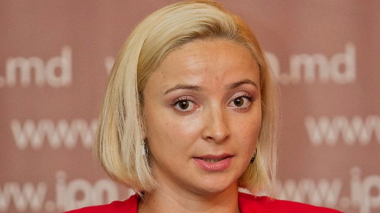 Domnica Cemortan belastet Kapitän Schettino schwer.