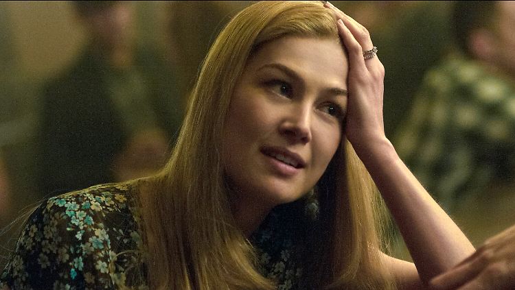 Gegen alle Zweifler: Rosamund Pike kann  in der Rolle der Amy überzeugen.