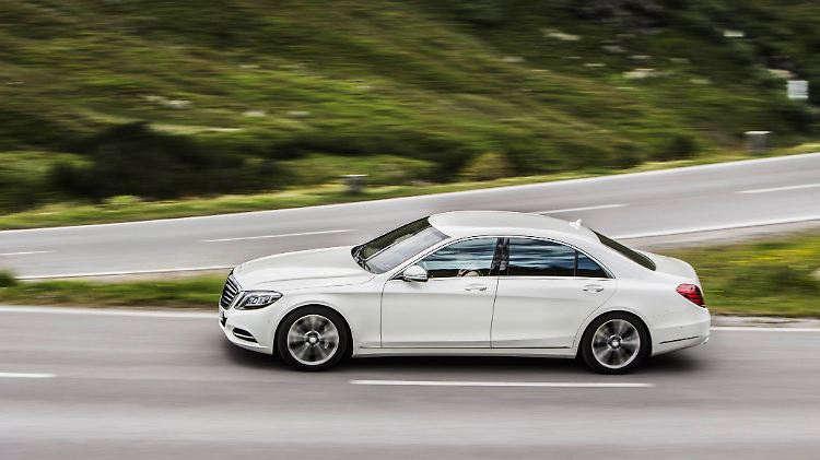 Mit dem S500 eröffnet Mercdes den ökologischen Luxus in der Stuttgarter Oberklasse.
