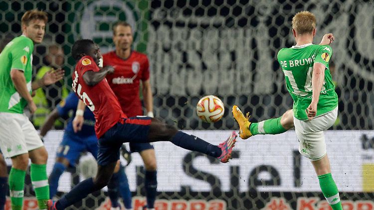 De Bruyne rettet dem VfL mit seinem späten Ausgleich zumindest noch einen Punkt.
