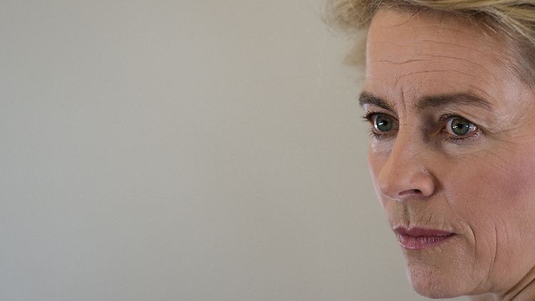 Von der Leyen spricht von handwerklichen Fehlern und viel Arbeit.