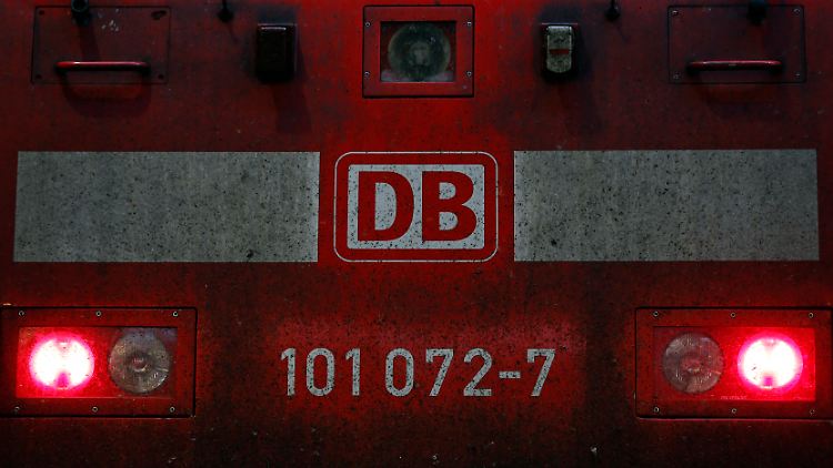 Konzerninterne Spannungen: Die Lokführer wollen fünf Prozent mehr und zwei Stunden pro Woche weniger.